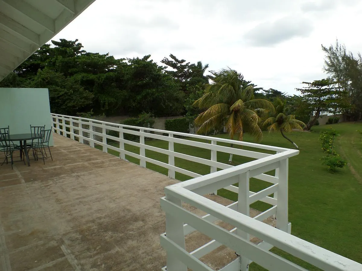 Miramar Villas Ocho Rios 0*,
